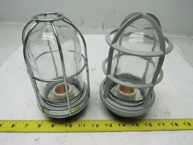 Appleton VU-100 V-51 Fixture Unit. Socket, Globe & Guard, Clear Mixed Lot/2