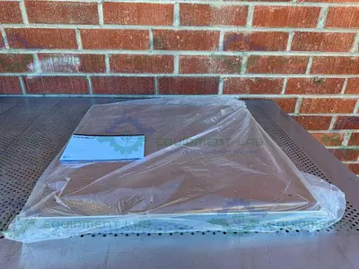 NEW VWR 97003-592 UNIVERSAL PLATFORM 24" X 24" FOR VWR SHAKER MODEL 10000