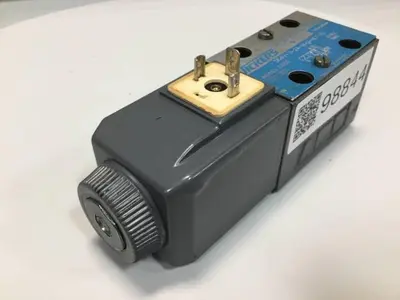 USED VICKERS DG4V32AMUHL760