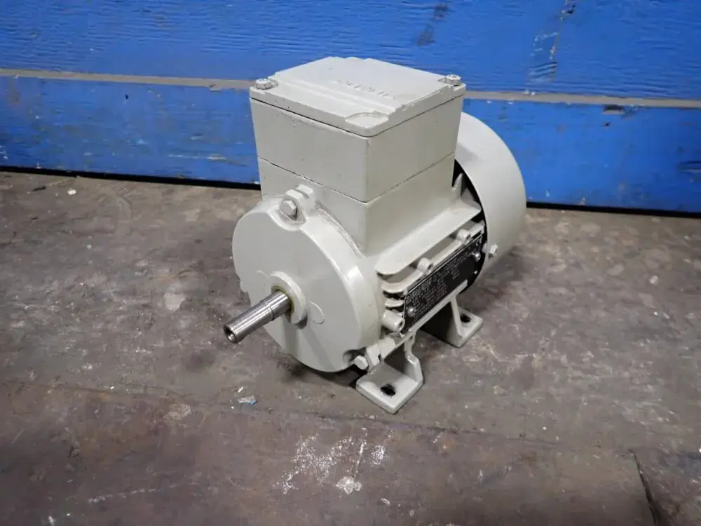 USED SIEMENS 1LA70634AB10