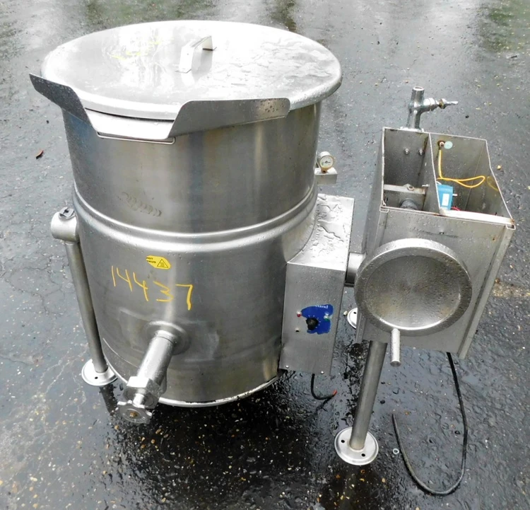 Used CLEVELAND TILTING KETTLE KGL 25 T Autoclaves, Reactors & Kettles New Jersey US | Champion Trading Corporation #423790