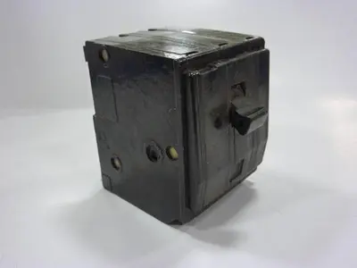 USED SQUARE D QO320