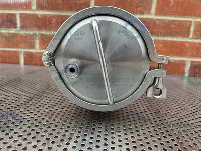 Unbranded 6 Liter Stainless Steel Vessel w/ ITT Vavle 1/2" Sanitary Fitting