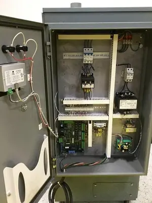 USED THORESON MCCOSH DAC 90