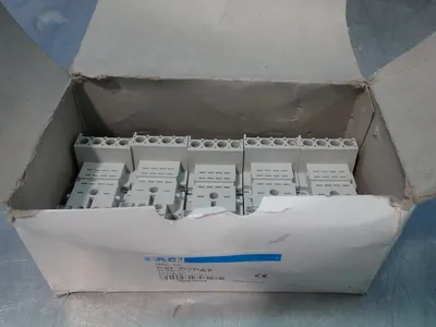 NEW EATON D2PA7