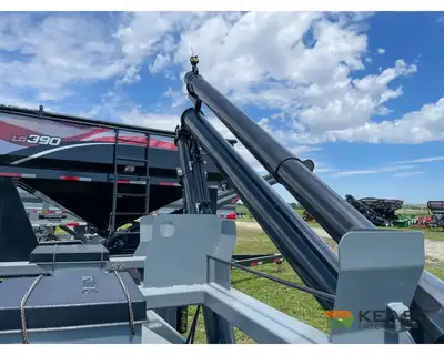Used TRAVIS _UNKNOWN_ Seed Tenders Iowa US | Keast Enterprises #1360458
