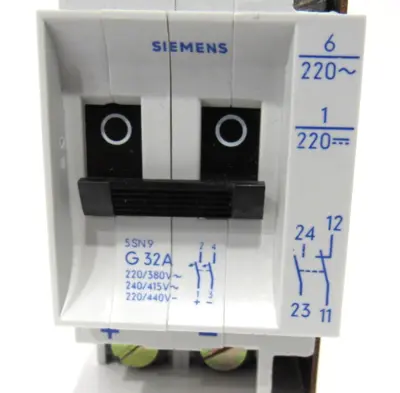LOT OF 2 NEW SIEMENS 5SN9-G32A CIRCUIT BREAKERS 5SN9G32A