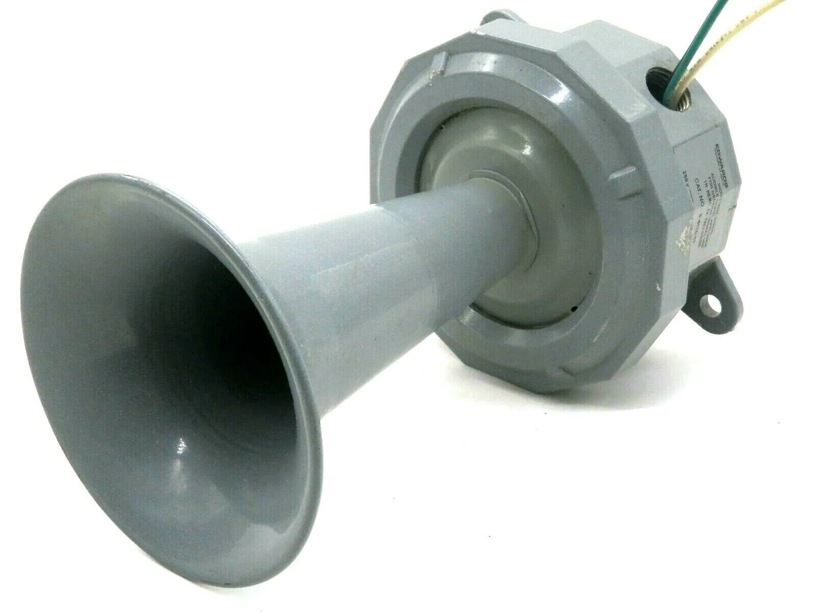 NEW EDWARDS SIGNALING B-8526-S1 SINGLE PROJECTOR DC HORN B8526S1