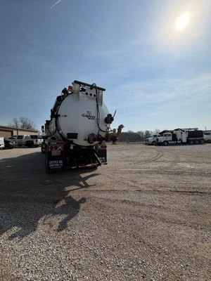 2018 GAPVAX MC1510 Combination Sewer Cleaners | VacSource (6)