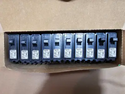New | in-Stock SCHNEIDER ELECTRIC CHOM120 Switchgears British Columbia CA | Lenmark #1438324