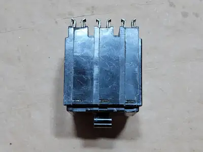 USED SQUARE D DW-6481