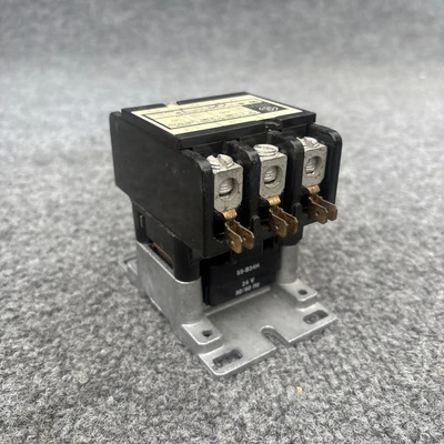Used GE CR353AD3BH1 Relays & Switches California US | Davliegogo LLC #1725462