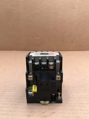 Mitsubishi S-K20 3 Pole Magnetic IEC Contactor 32A ; 100V Coil
