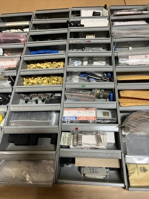 Huge Electrical Lot Circuit Board Repair Resistors, Transitors, Chips, Fuses🇺🇸