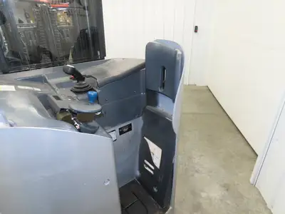 Unicarriers Forklift Stand On 36V Electric Truck 3500lbs 2267.2h Side Shift