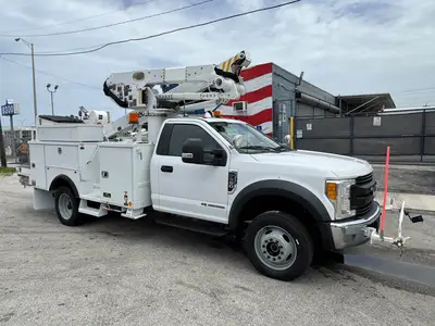 Used 2017 ALTEC AT41M Bucket (boom) trucks Florida US | Truck and Van Outlet #1509184