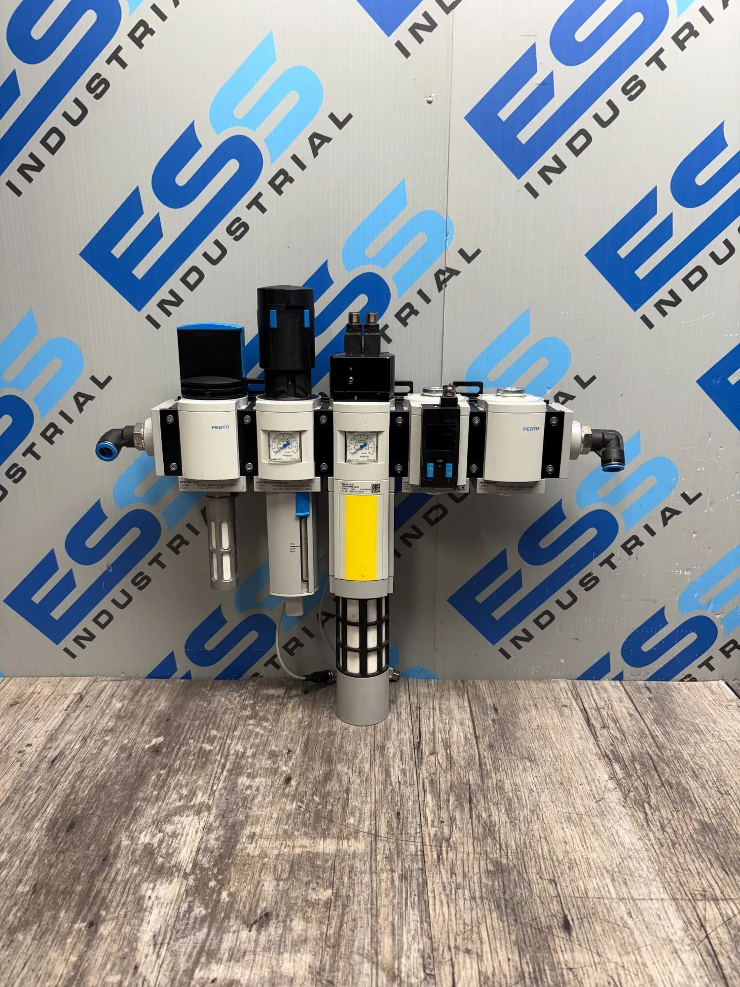 USED Festo MS6-SV-1/2-D-10V24P-2M12-SO-AG