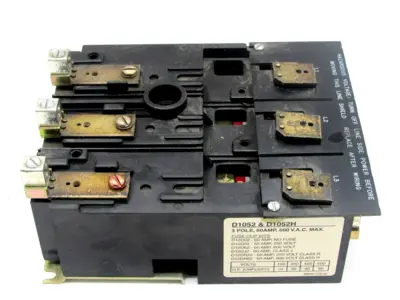 NEW TELEMECANIQUE D10S2 MOTOR CONTROL SWITCH SIZE2 60AMPS 3POLES
