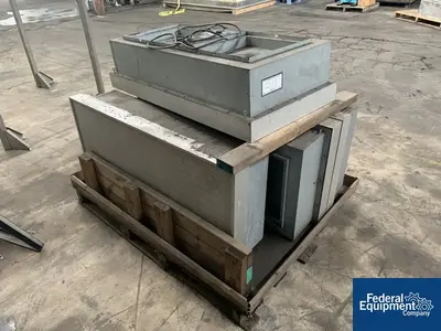 USED Laminar Flow INC LAMINAR FLOW SOFT WALL ISOLATION CHAMBER WITH HEPA FILTER