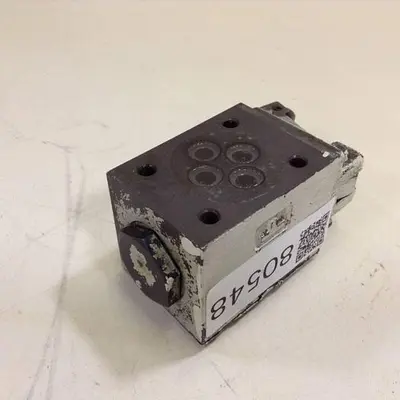 USED YUKEN DCG-01-0B2-R-40
