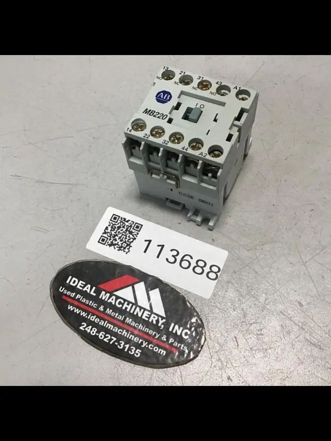 USED ALLEN BRADLEY 700DC-MB220 SER A