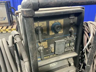 Used MILLER BOBCAT 250 Arc Welders Ohio US | HGR 24 #1441286
