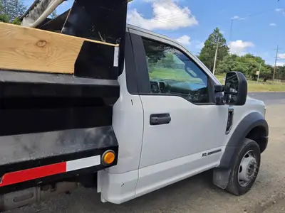 USED 2019 FORD F-550