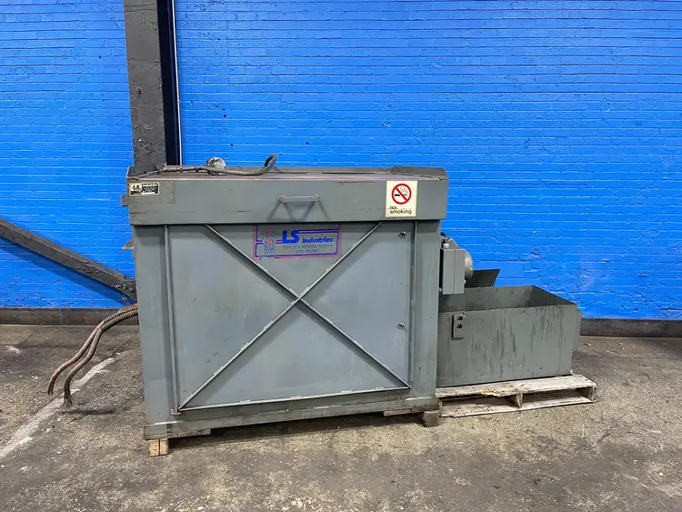 Used LS INDUSTRIES _UNKNOWN_ Vibratory Machines Ohio US | HGR 24 #1186219