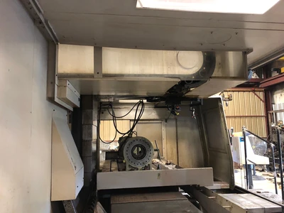 USED OKUMA MILLAC 1052V