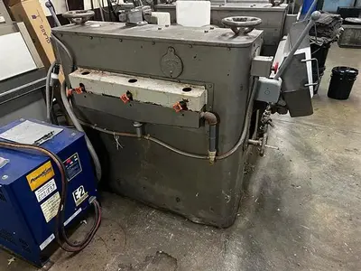 Kent 32" 3-Roll Refiner