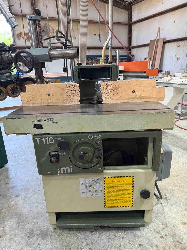 Used 1997 SCM T1100 Woodworking Shapers Texas US | MachineryMax #1249152