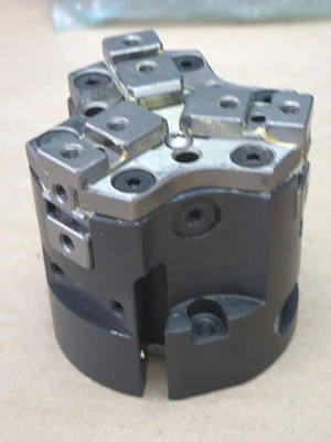 New Automazione Tecnomors 0E870PRE 3-Jaw Parallel Gripper (Fast Shipping)