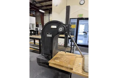 Used _UNKNOWN_ _UNKNOWN_ Arbor Presses Utah US | KD Auctions #1549165