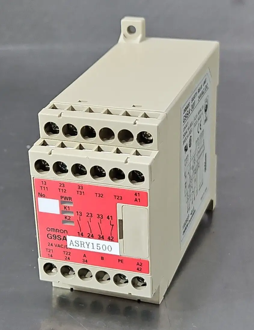 USED Omron G9SA-301