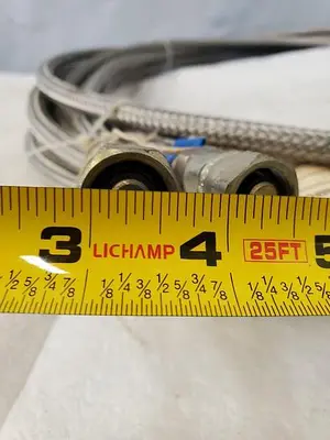 261848B25R Stainless Braided Hose