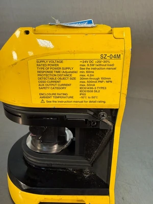 Keyence SZ-04M Safety Laser Scanner Multifunctional 24Vdc (8.5.1)