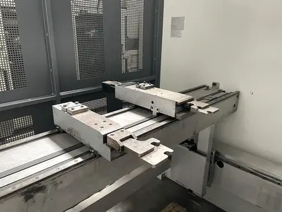 USED LVD PPEB TURBO 80 TON X 2500 MM CNC