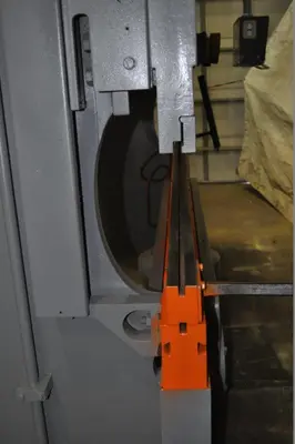 USED CINCINNATI 90 FMII FORMMASTER