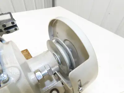 E-Z M-13 Clutch AC Motor For Industrial Sewing Machine 1/2Hp 220VAC 3PH 1720 RPM