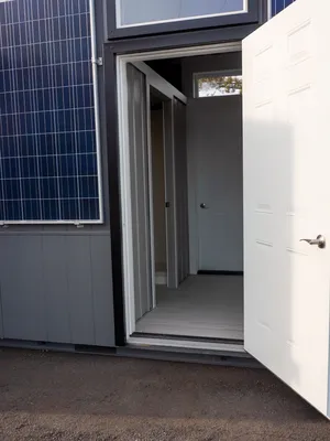 USED 2022 INSULA Power Millenial