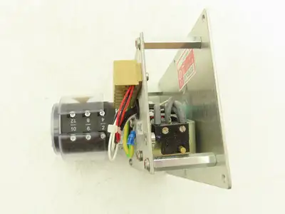 Allen Bradley 440T-MSRUE13CC Guardmaster Trapped Key Interlock Solenoid Release