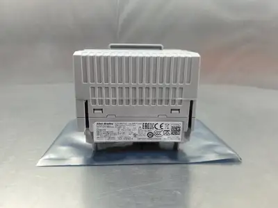 USED Allen-Bradley 5094-IY8/B