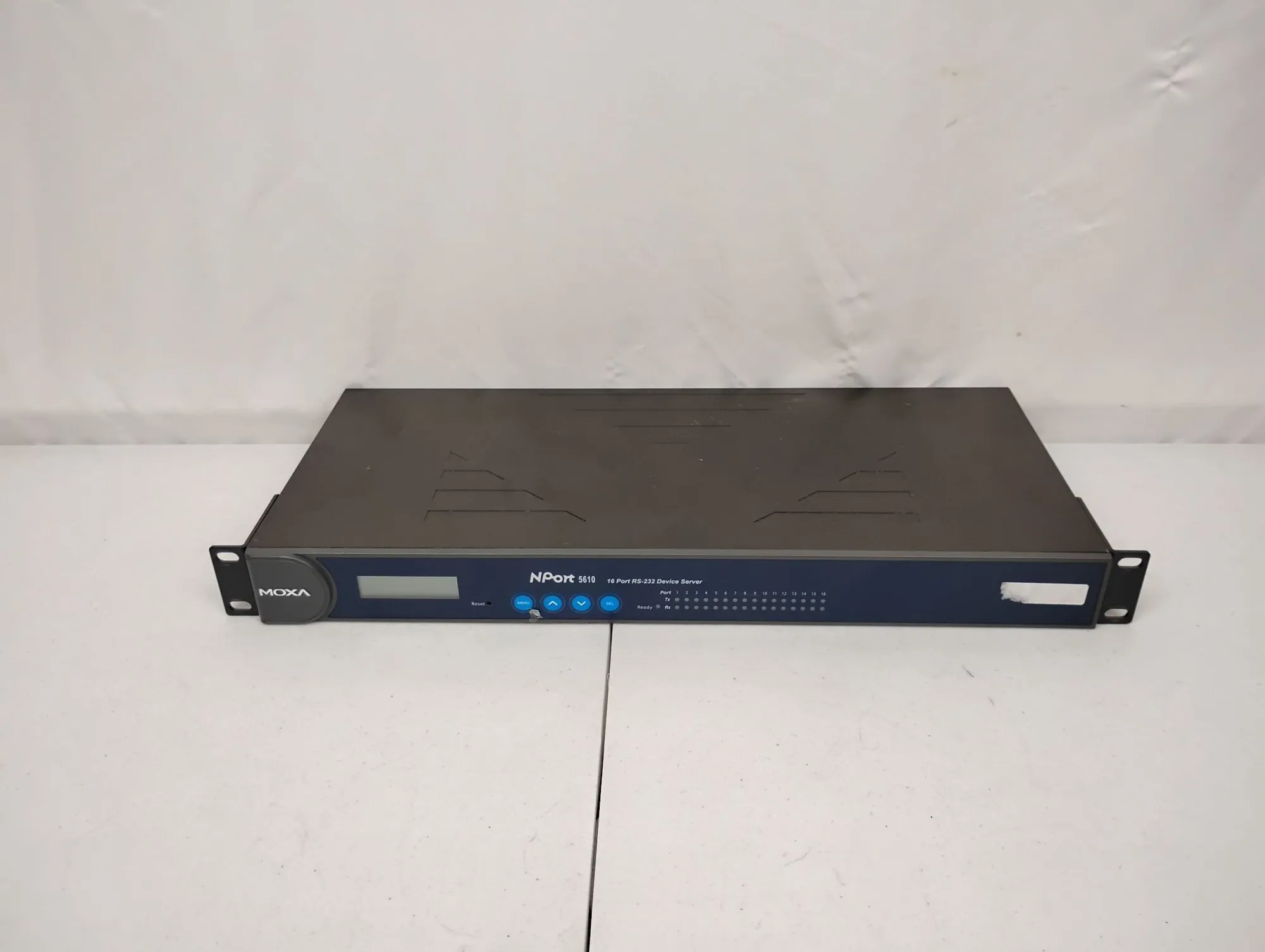 USED Moxa NPort 5650-16