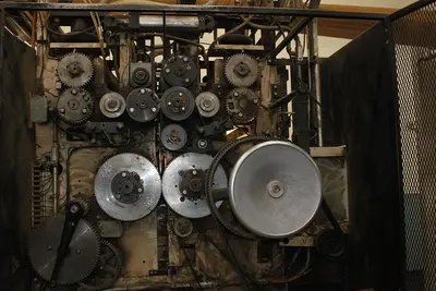 USED GREENBAY ENGINEERING SINGLE FOLD