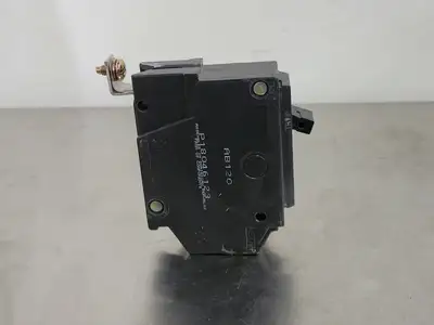 Used GENERAL ELECTRIC THQB120 Switchgears British Columbia CA | Lenmark #241433