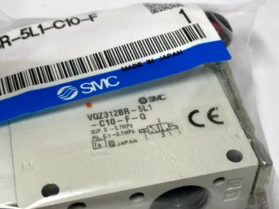 NEW SMC 5 PORT SOLENOID VALVE 2 POSITION 18MM BODY L TYPE