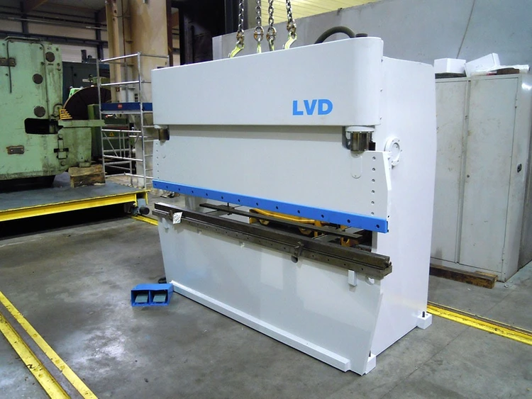 Used LVD PP 50 TON X 2500 MM Press Brakes | Apt International N.V #373068