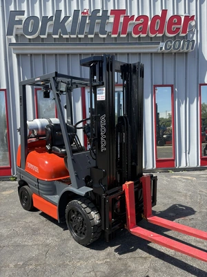 USED 1998 TOYOTA 42-6FGCU20