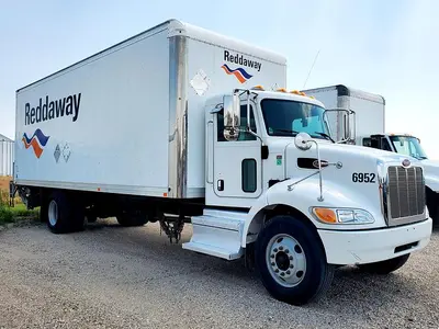 USED 2018 PETERBILT 337