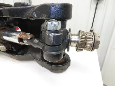 Hyster E80XN Forklift Rear Axle Dual Hydraulic Steering Assembly 8527474